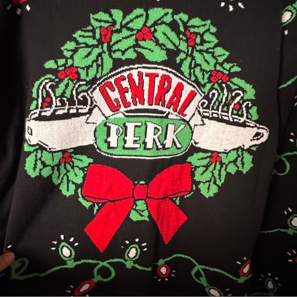 Central Perk Christmas Sweater - Picture 3 of 8
